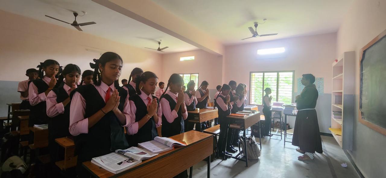 iDPLTEp8B4lXlHcMbr5AeQYJuyeUlG-metaYmFubmVyMS5qcGVn-